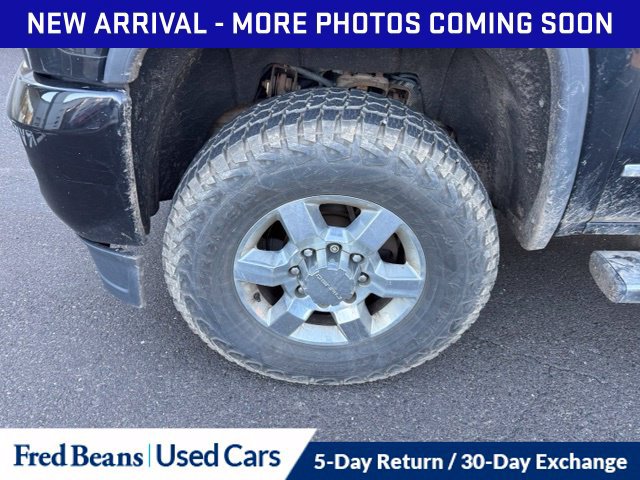 Used 2015 GMC Sierra 2500 Denali w/ Snow Plow Prep Package AWD/4WD image 5
