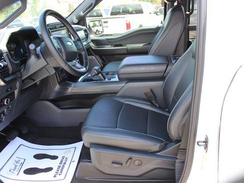 Used 2025 Ford F150 Lariat AWD/4WD image 6