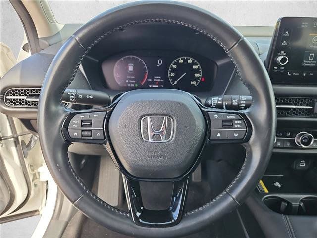 Used 2023 Honda HR-V EX-L image 12