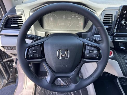 New 2026 Honda Odyssey EX-L image 15
