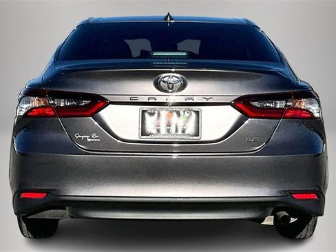Used 2024 Toyota Camry LE image 6