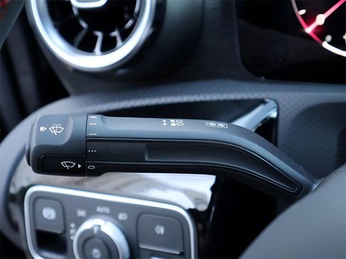 New 2026 Mercedes-Benz CLA 250 4MATIC image 35