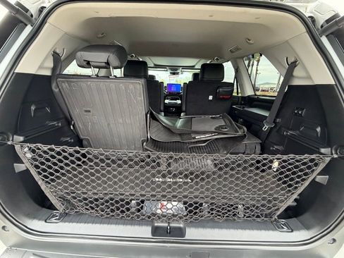 Used 2024 Toyota Sequoia Limited image 28