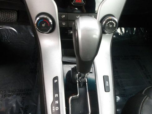 Used 2014 Chevrolet Cruze LT w/ RS Package image 24