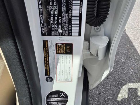 Used 2022 Mercedes-Benz GLC 300 4MATIC image 25