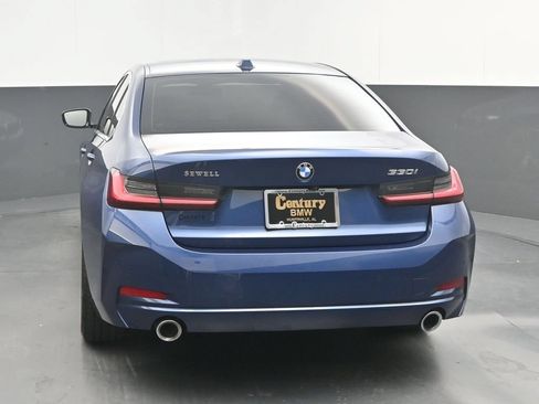 Used 2024 BMW 330i Sedan w/ Premium Package RWD image 6