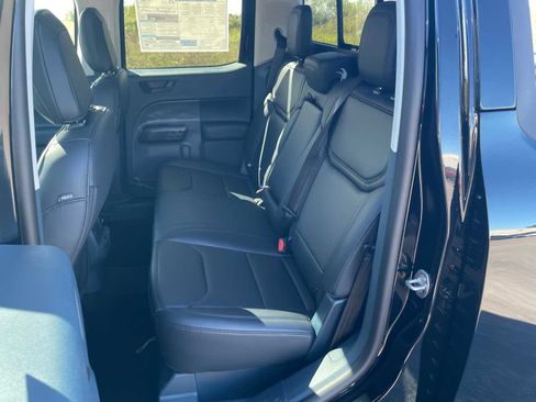 New 2025 Ford Maverick Lariat w/ Black Appearance Package image 26