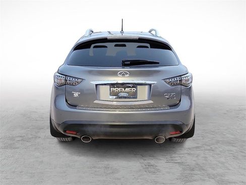 Used 2017 INFINITI QX70 2WD w/ Limited Package image 9