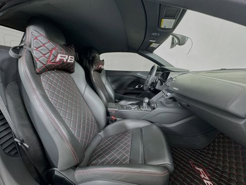 Used 2022 Audi R8 V10 performance AWD/4WD image 9