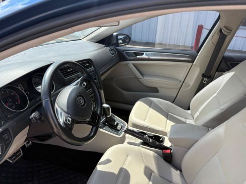 Used 2019 Volkswagen Golf Alltrack S AWD/4WD image 13