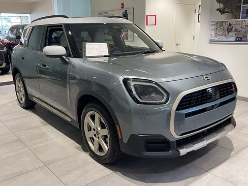 Used 2025 MINI Cooper Countryman S AWD/4WD image 3