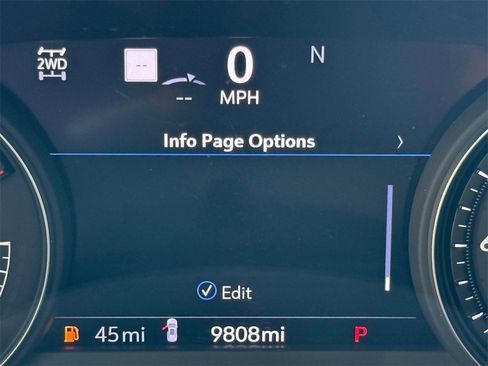 Certified 2025 Cadillac XT6 Premium Luxury w/ Platinum Package image 5