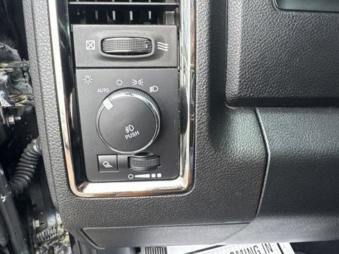 Used 2018 RAM 1500 Sport w/ Sport Premium Group AWD/4WD image 16