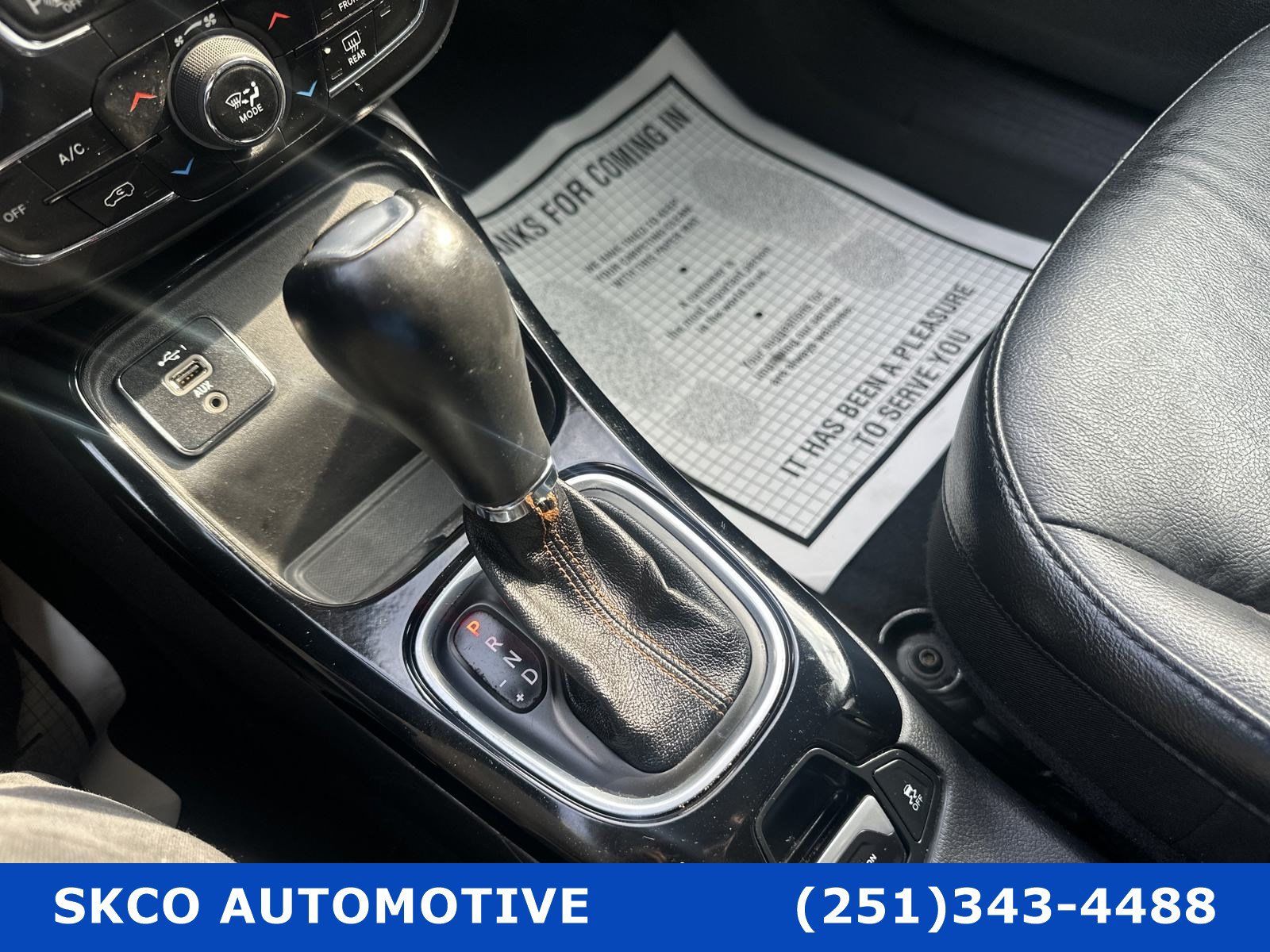 Used 2021 Jeep Compass Limited FWD image 23