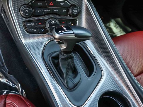 Used 2022 Dodge Challenger SRT Hellcat w/ Plus Package RWD image 21