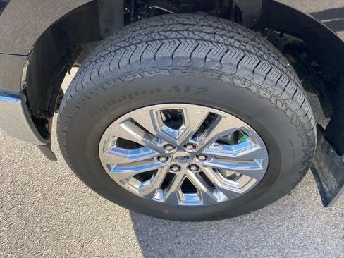 Used 2024 Ford F150 Lariat image 19