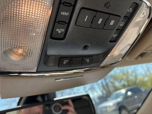 Used 2012 Jeep Grand Cherokee Limited image 24