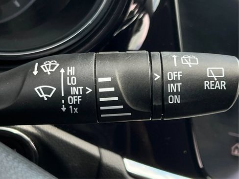 Used 2023 Buick Encore GX Preferred w/ Cold Weather Comfort Package AWD/4WD image 44