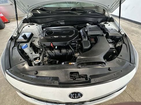 Used 2020 Kia Optima SE FWD image 20