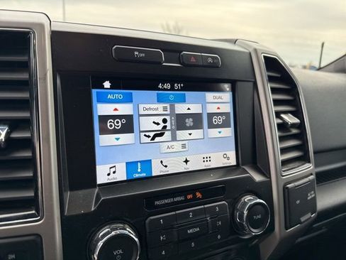 Used 2018 Ford F150 Lariat image 22