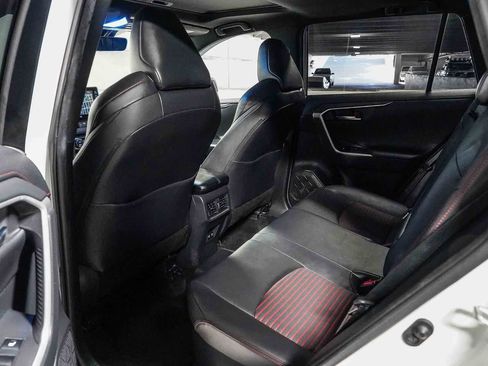 Certified 2021 Toyota RAV4 XSE w/ Weather Package AWD/4WD image 20