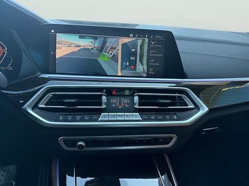 Used 2021 BMW X5 xDrive40i w/ M Sport Package image 28