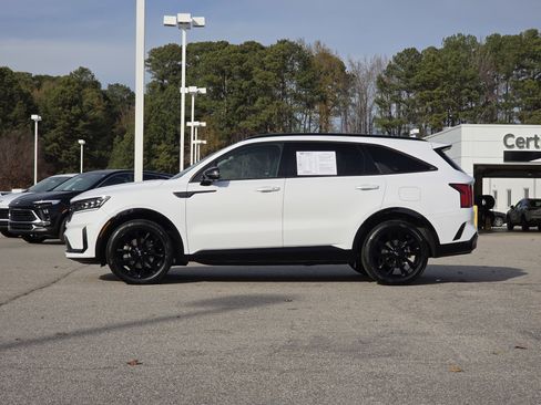 Used 2021 Kia Sorento SX image 4
