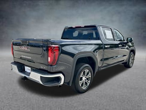 Used 2025 GMC Sierra 1500 SLT RWD image 5