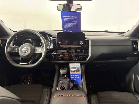 Used 2025 Nissan Pathfinder Rock Creek image 27