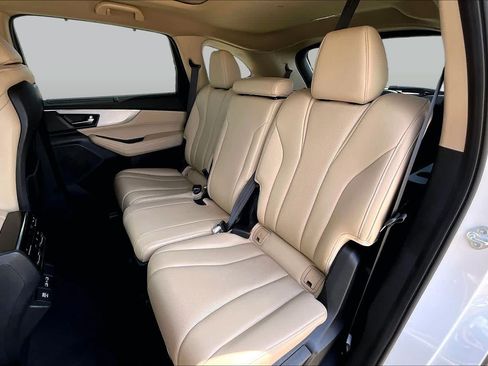 Used 2024 Acura MDX FWD w/ Technology Package image 21