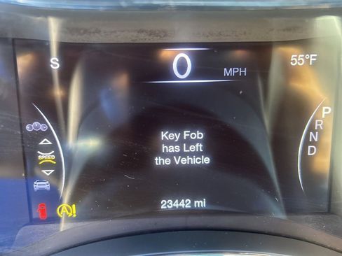 Used 2021 Jeep Grand Cherokee Laredo image 44