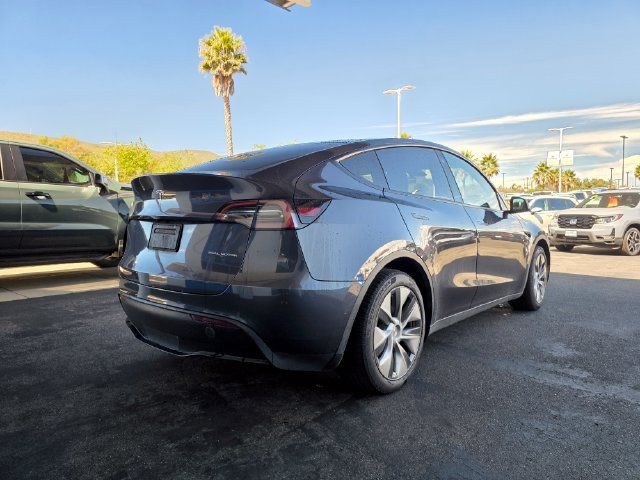 Used 2021 Tesla Model Y Long Range AWD/4WD image 9