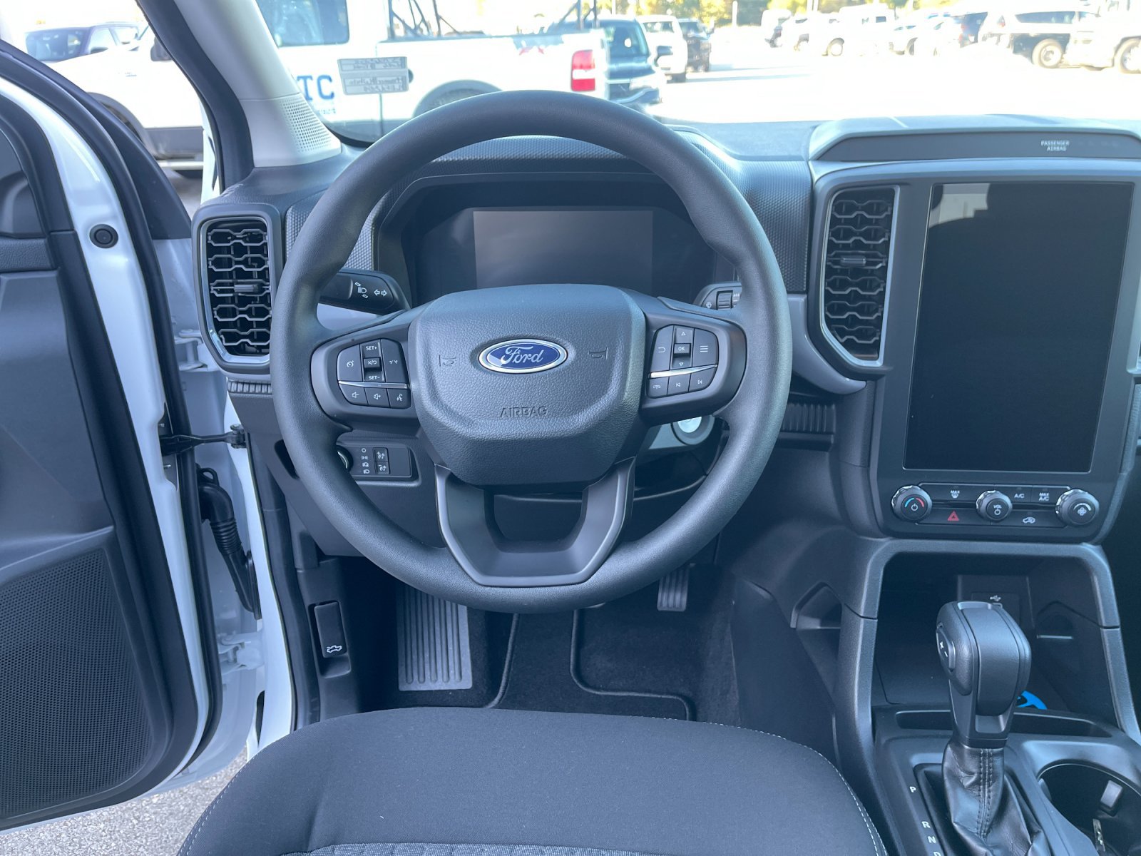 New 2026 Ford Ranger XL w/ Trailer Tow Package RWD image 15