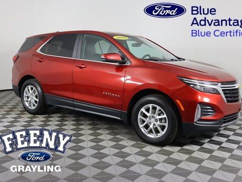 Used 2024 Chevrolet Equinox LT image 1