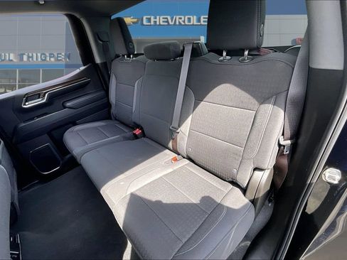 Used 2024 Chevrolet Silverado 1500 LT AWD/4WD image 23