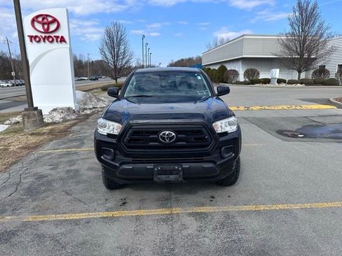 Used 2020 Toyota Tacoma SR w/ SX Package image 8