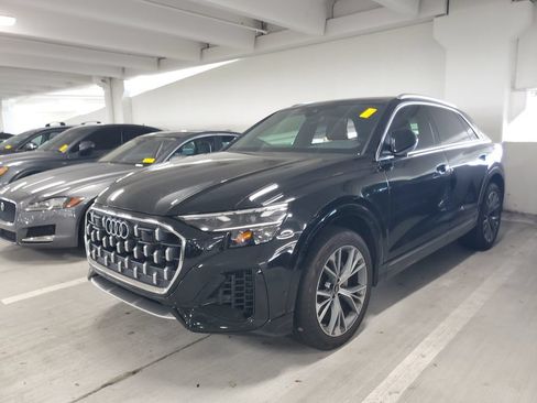 Used 2024 Audi Q8 Premium Plus w/ Premium Plus Package AWD/4WD image 1