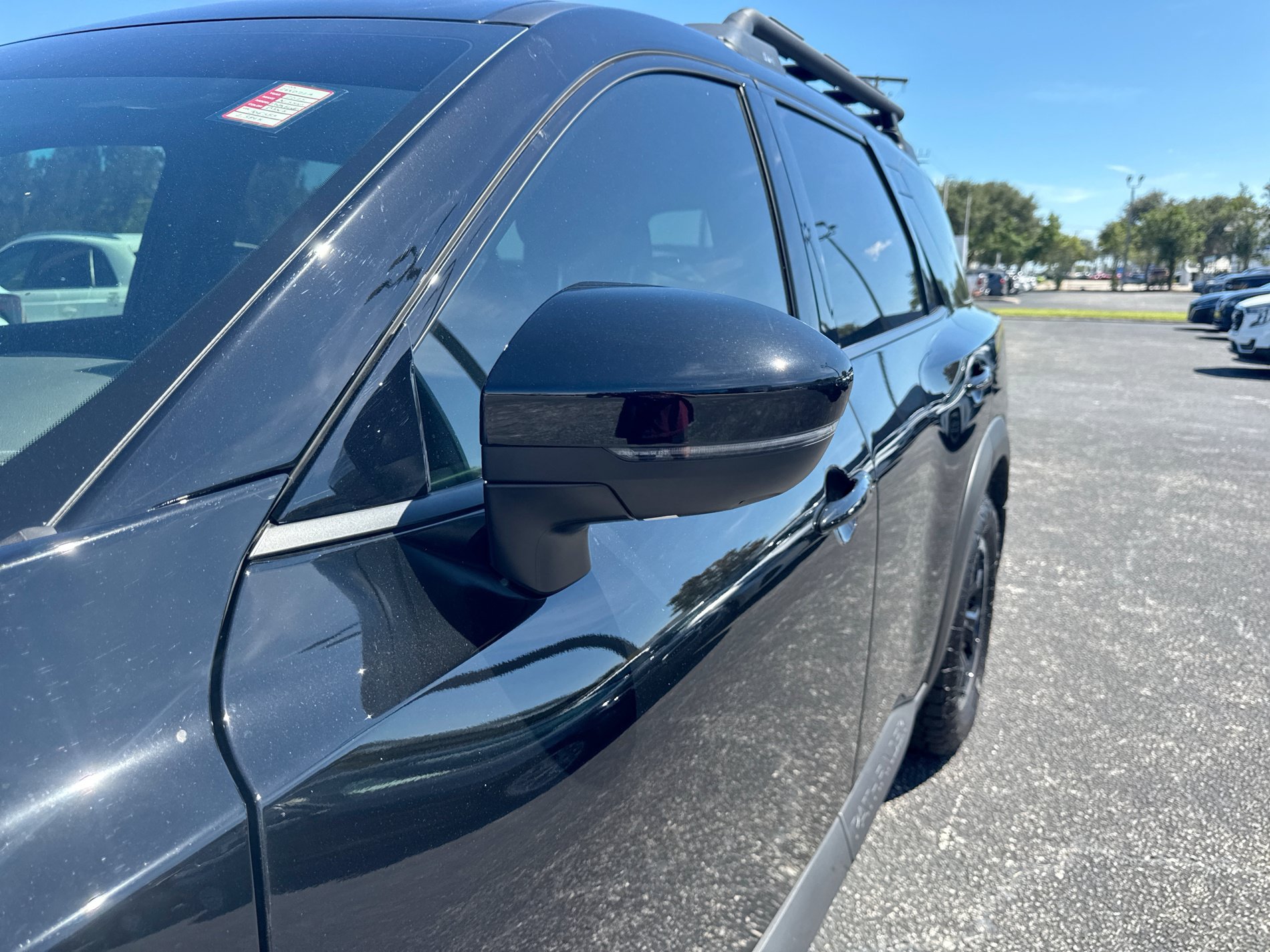 Used 2025 Nissan Pathfinder Rock Creek AWD/4WD image 12