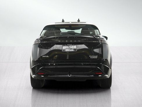 Used 2023 Nissan Ariya AWD/4WD image 4
