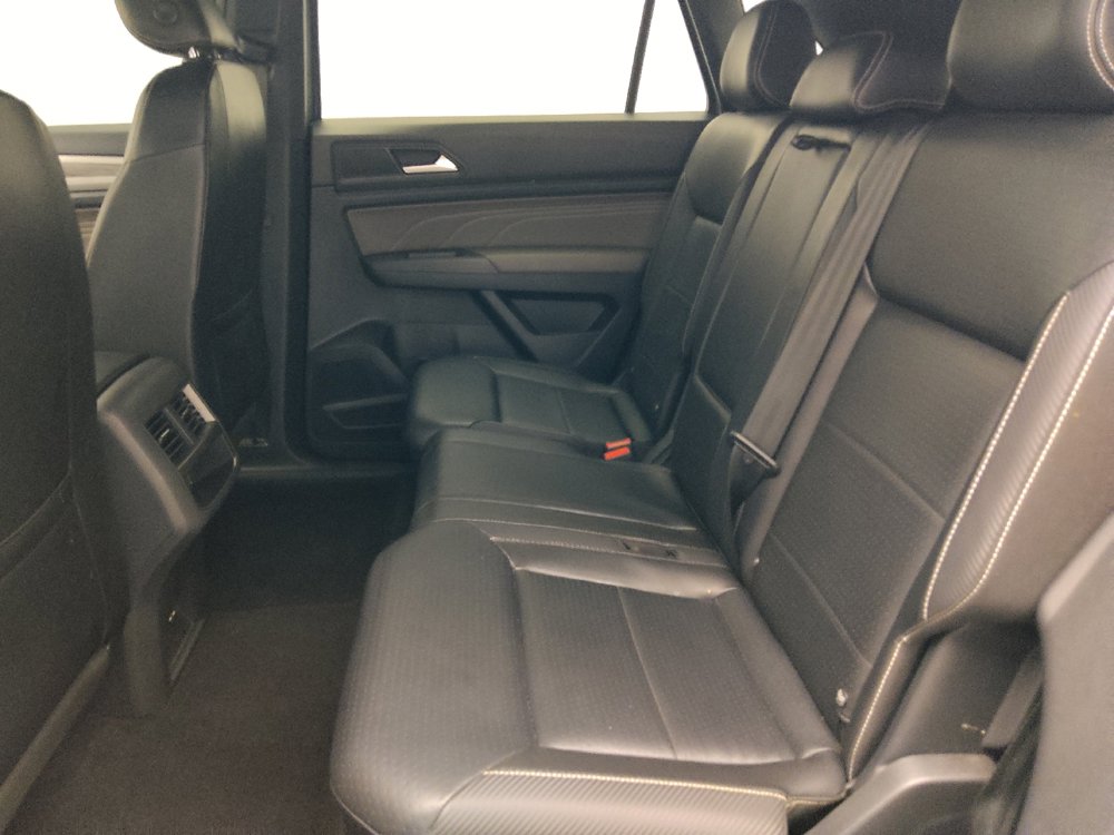 Used 2022 Volkswagen Atlas Cross Sport SE FWD image 18