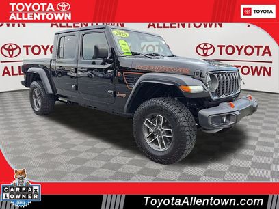 Used 2025 Jeep Gladiator Mojave w/ Convenience Group