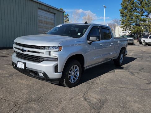 Used 2022 Chevrolet Silverado 1500 RST image 2