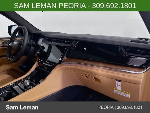 New 2026 Jeep Grand Cherokee Summit AWD/4WD image 31
