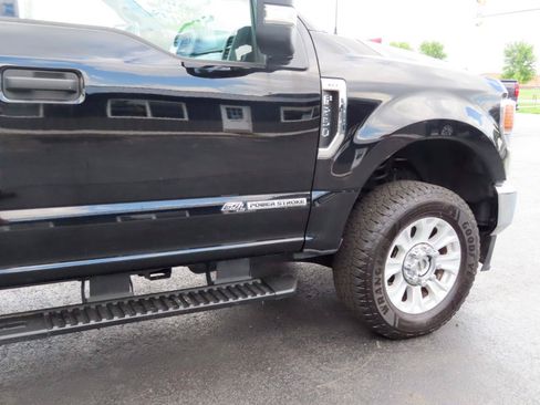 Used 2021 Ford F250 XLT AWD/4WD image 24