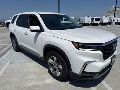 Used 2024 Honda Pilot EX-L image 7