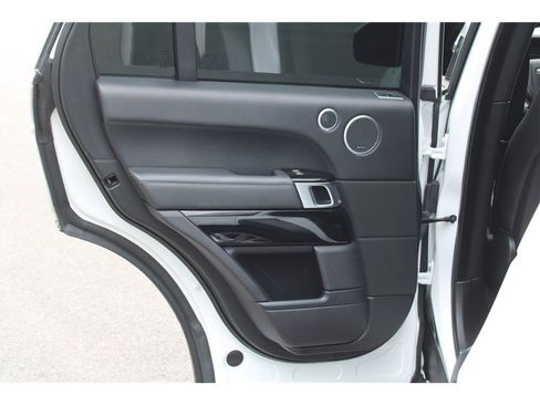 Used 2017 Land Rover Range Rover AWD/4WD image 11