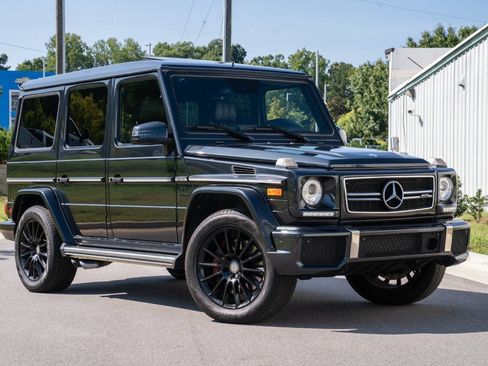 Used 2015 Mercedes-Benz G 63 AMG 4MATIC image 4