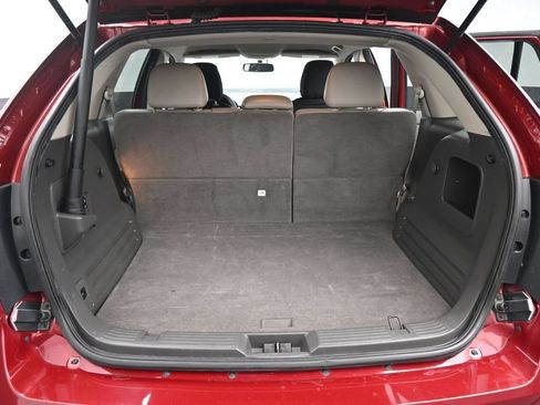 Used 2013 Ford Edge SEL FWD image 22