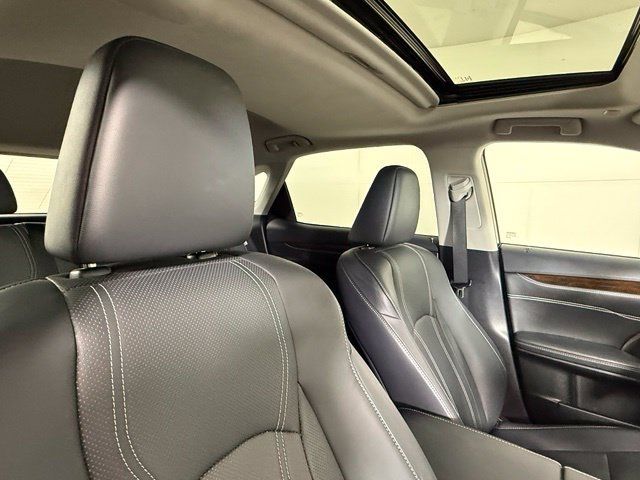 Used 2019 Lexus RX 350 FWD w/ Navigation Package image 30