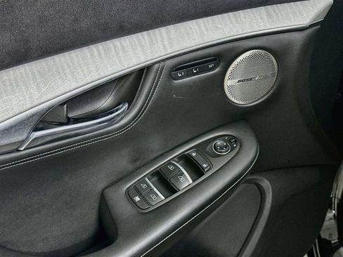 Used 2019 INFINITI QX50 Essential w/ Sensory Package FWD image 19